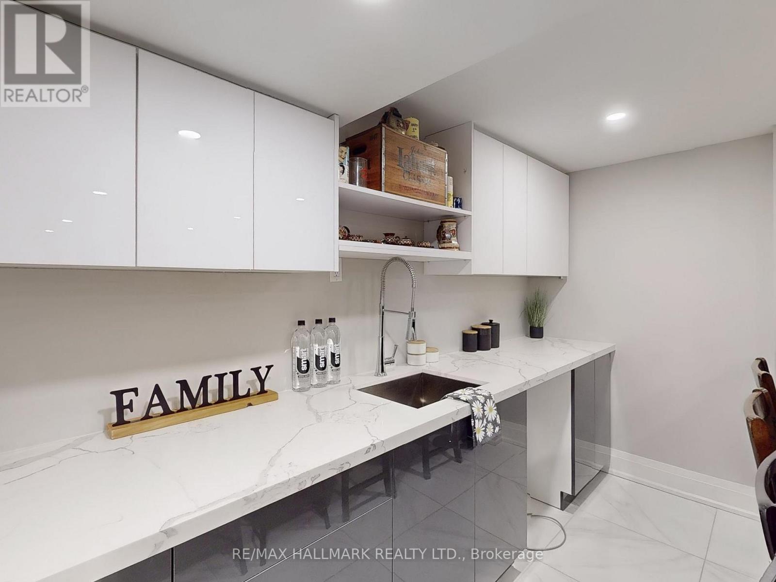 165 Lori Avenue, Whitchurch-Stouffville, Ontario  L4A 1K2 - Photo 38 - N12685720