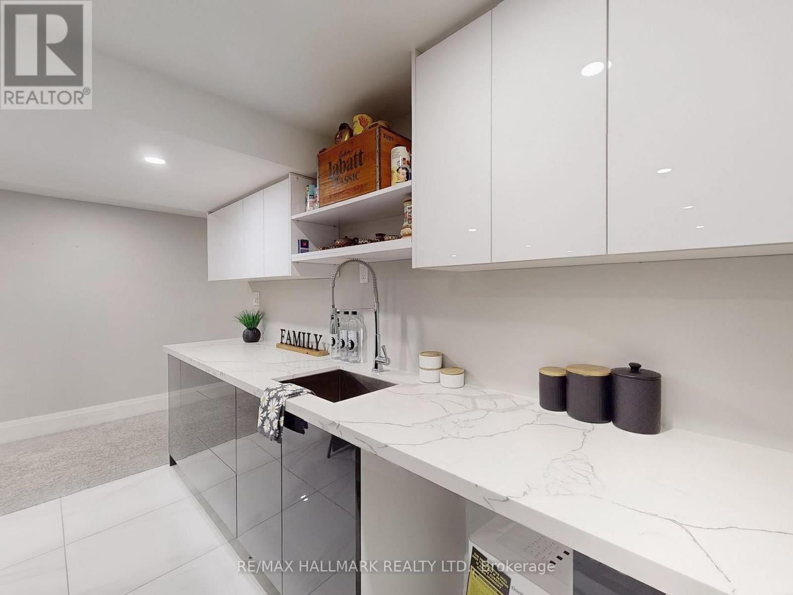 165 Lori Avenue, Whitchurch-Stouffville, Ontario  L4A 1K2 - Photo 39 - N12685720