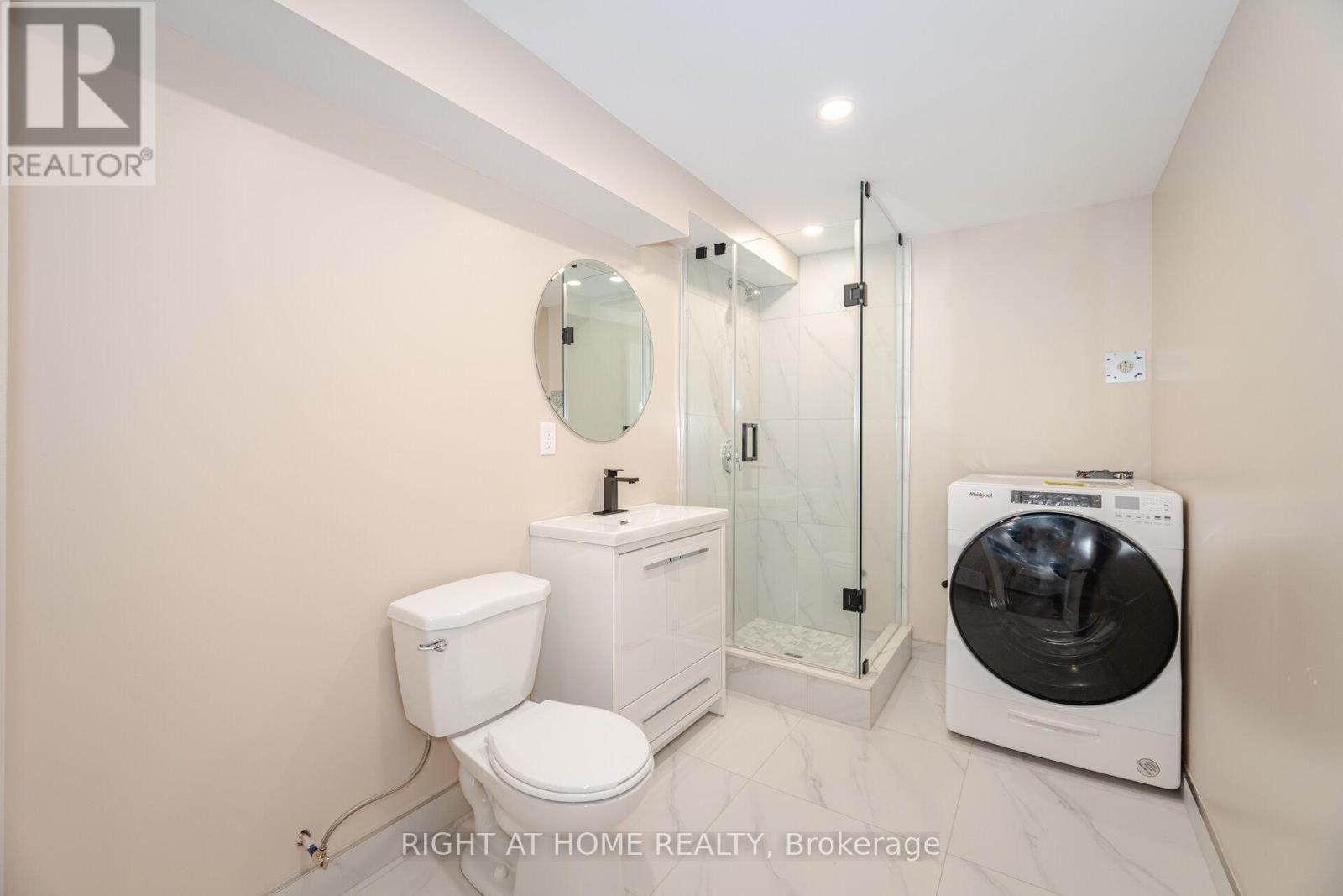 25 Templar Drive, Toronto, Ontario  M9R 3C6 - Photo 36 - W12747378