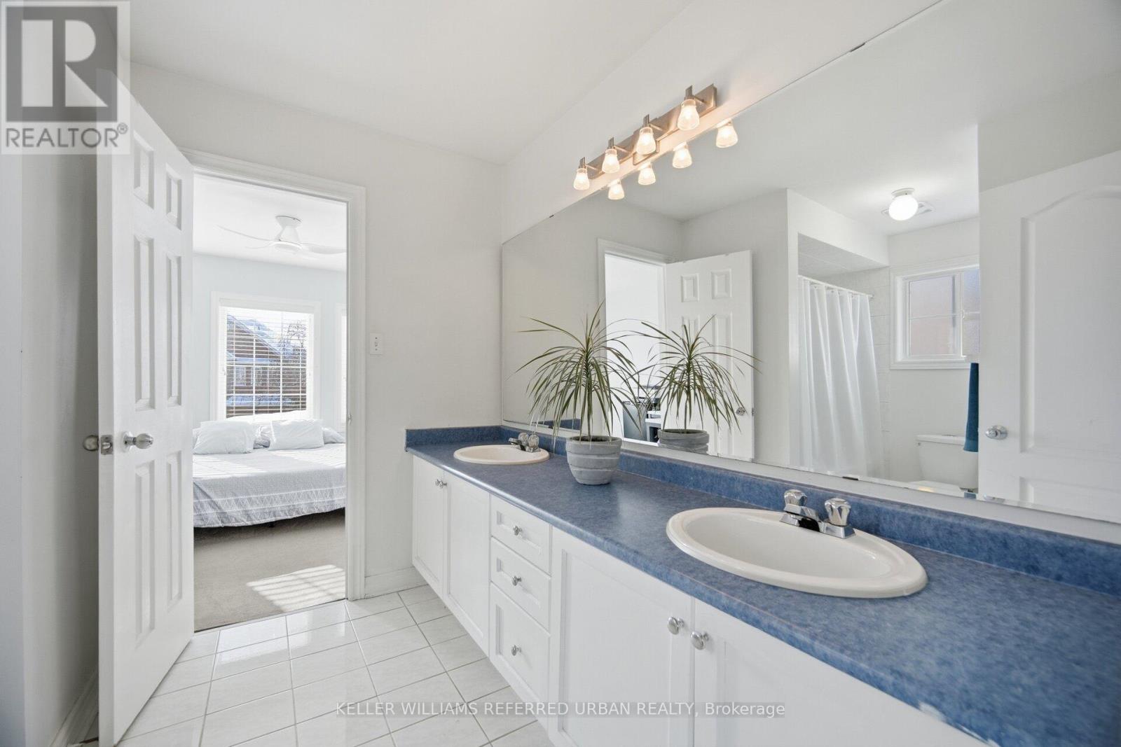 194 Manley Lane, Milton, Ontario  L9T 5N8 - Photo 28 - W12747386