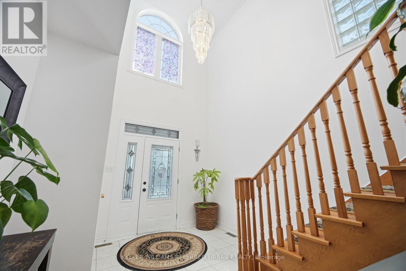 194 Manley Lane, Milton, Ontario  L9T 5N8 - Photo 4 - W12747386