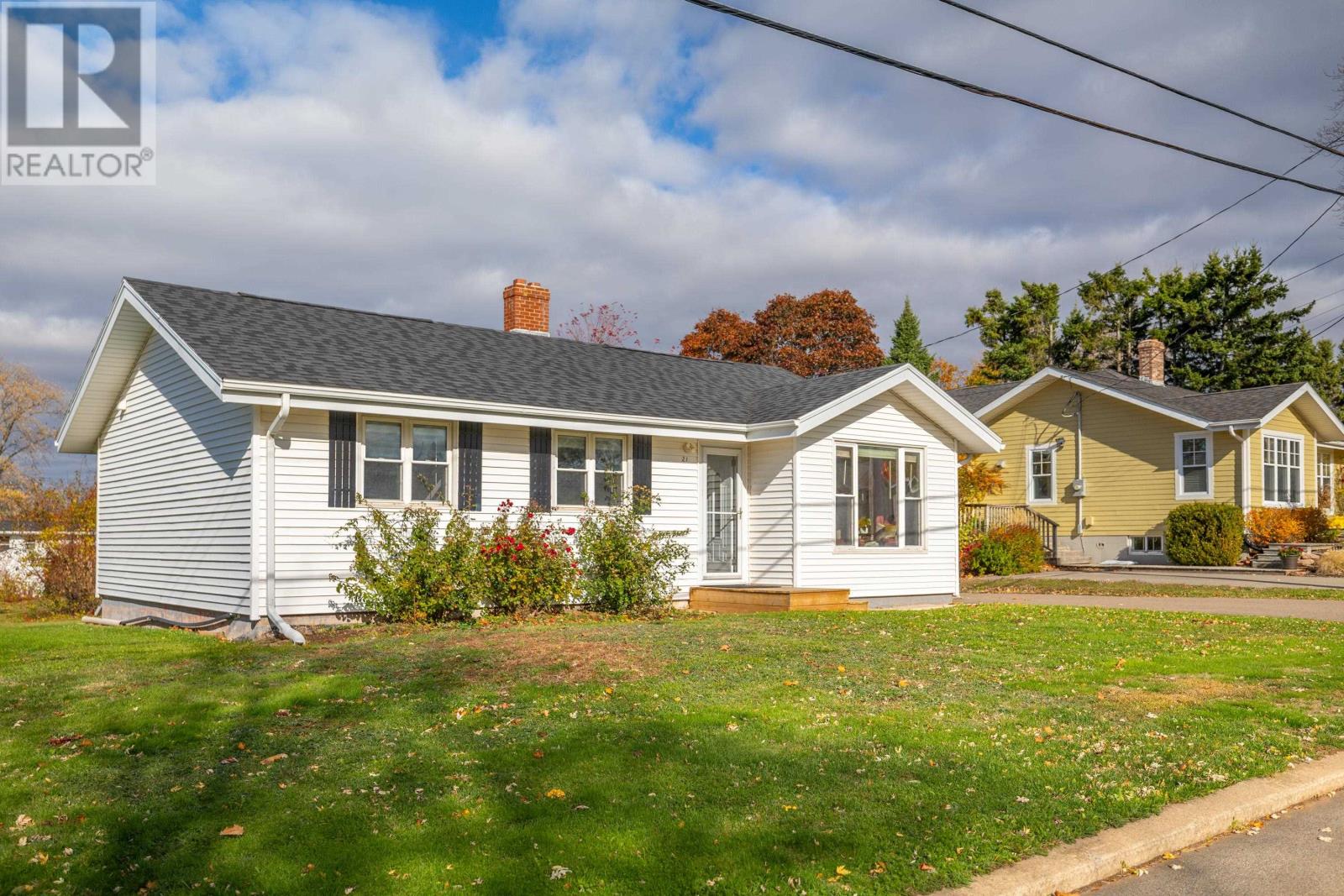 21 Westview Drive, Charlottetown, Prince Edward Island  C1A 3A4 - Photo 33 - 202601855