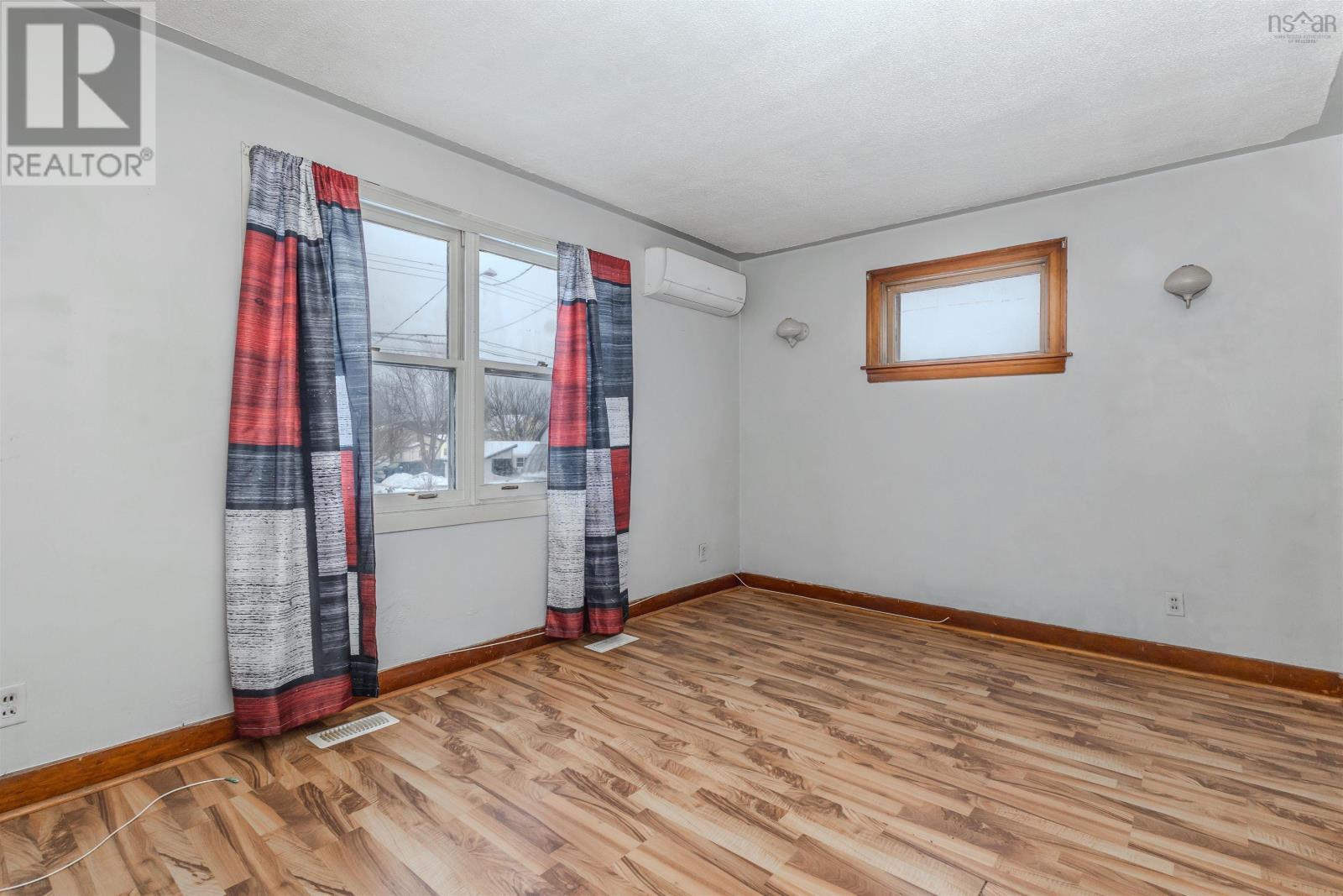 307 Cabot Street, Sydney, Nova Scotia  B1P 4E9 - Photo 17 - 202525043