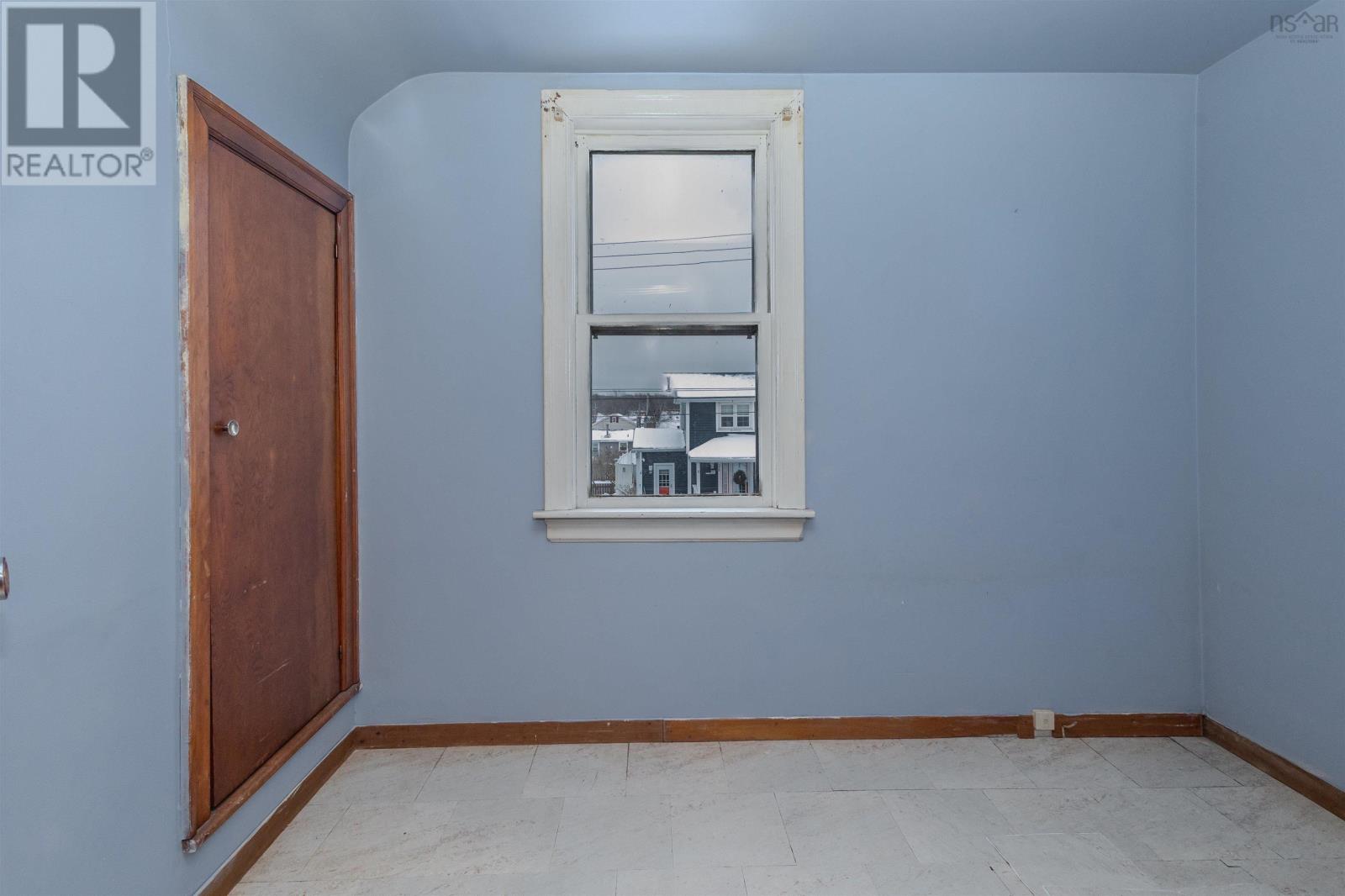 307 Cabot Street, Sydney, Nova Scotia  B1P 4E9 - Photo 24 - 202525043