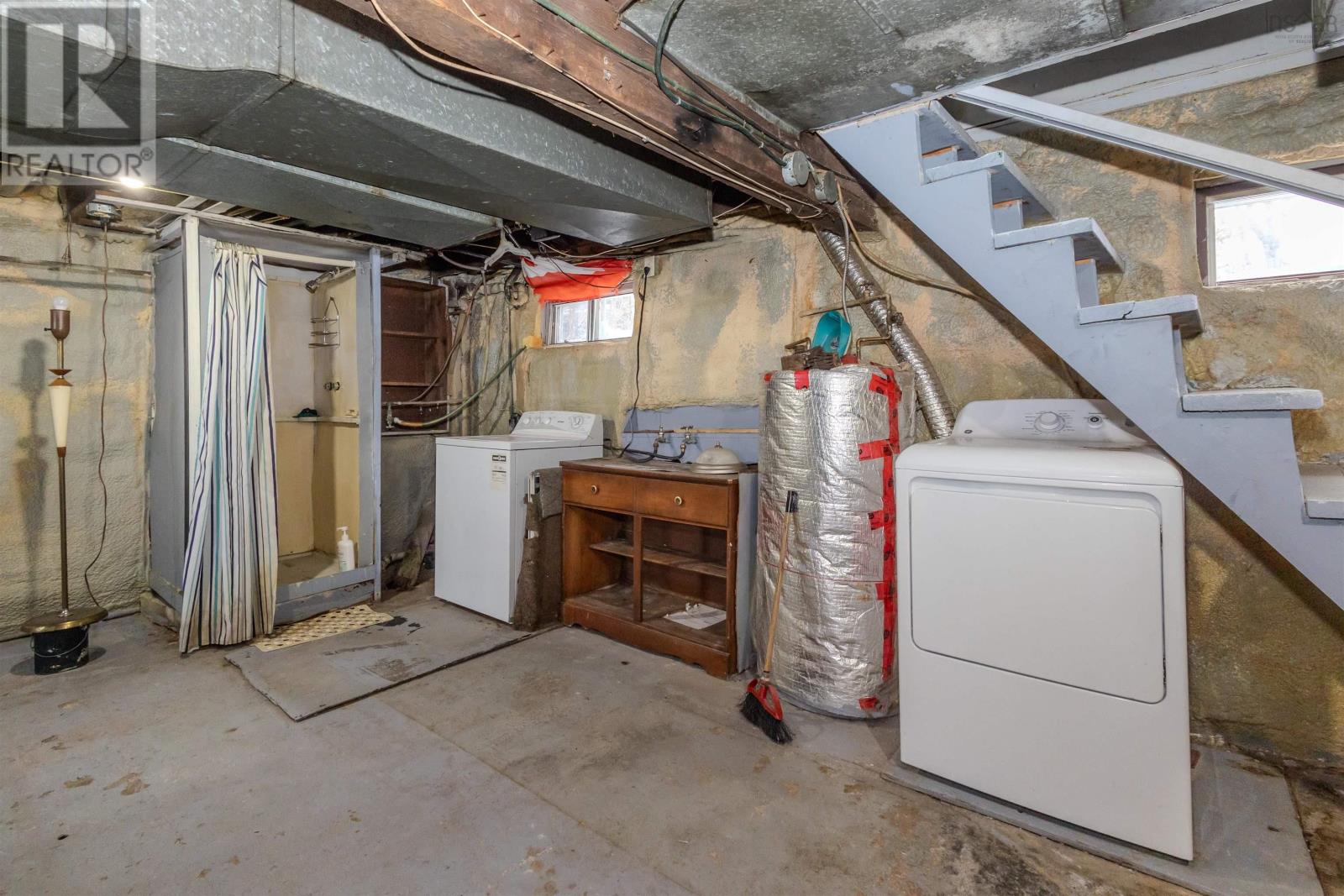 307 Cabot Street, Sydney, Nova Scotia  B1P 4E9 - Photo 32 - 202525043