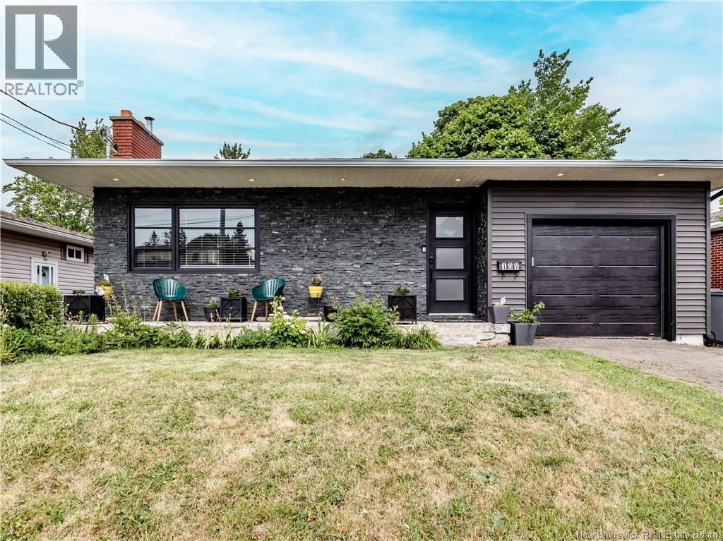 109 Upton Street, Moncton, New Brunswick  E1E 2Z9 - Photo 2 - NB132954