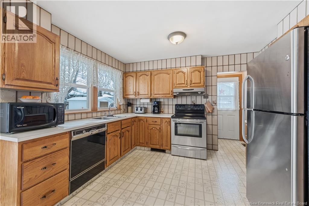 813 Cleveland Avenue, Riverview, New Brunswick  E1B 1Y8 - Photo 10 - NB132949