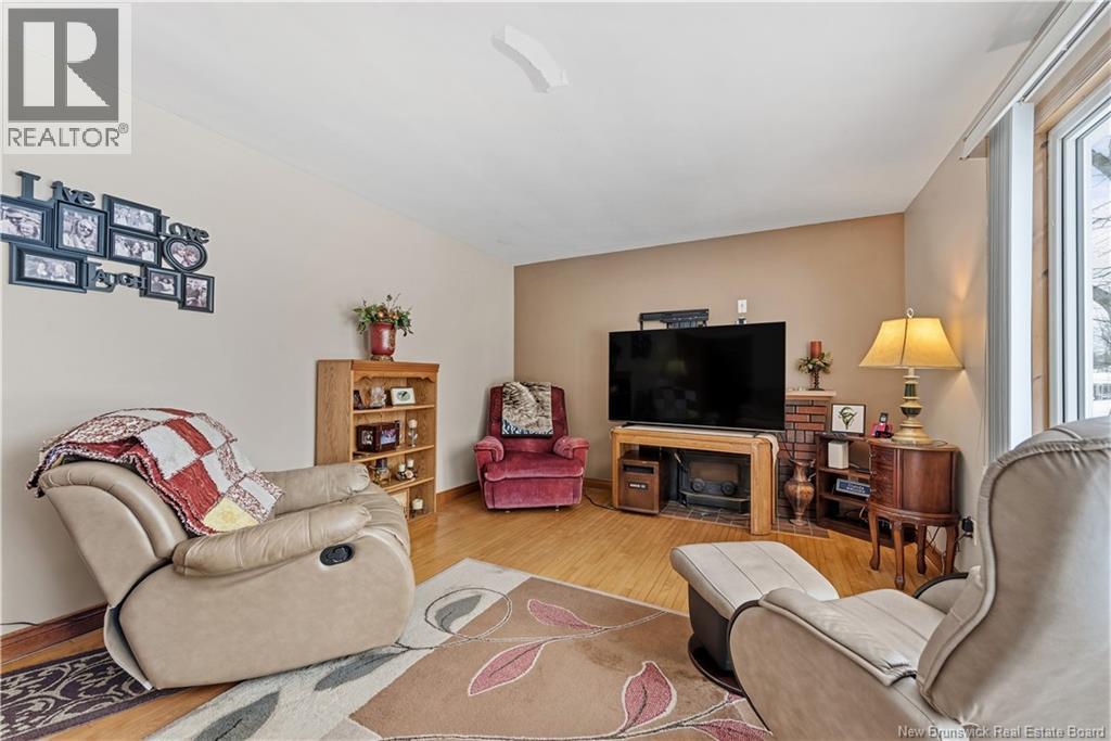 813 Cleveland Avenue, Riverview, New Brunswick  E1B 1Y8 - Photo 5 - NB132949