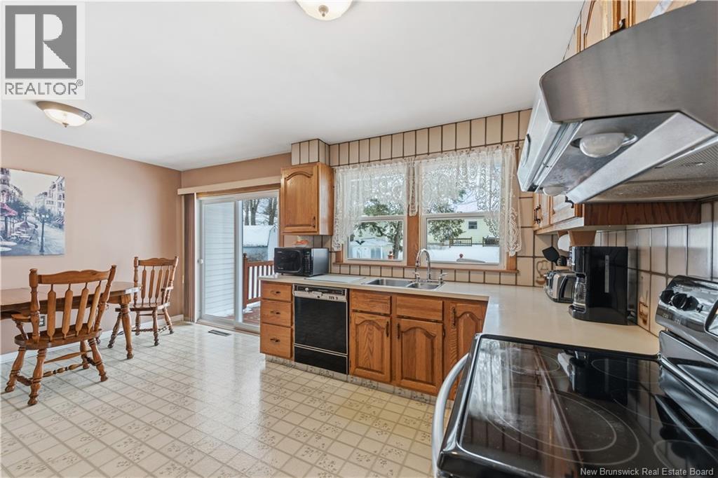 813 Cleveland Avenue, Riverview, New Brunswick  E1B 1Y8 - Photo 7 - NB132949