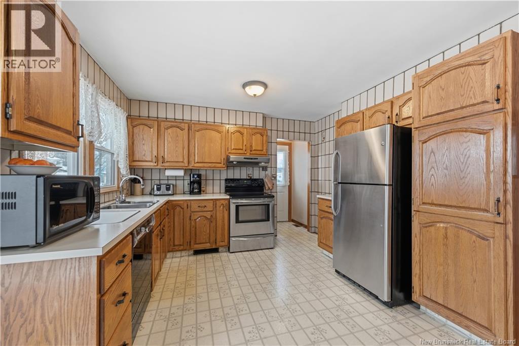 813 Cleveland Avenue, Riverview, New Brunswick  E1B 1Y8 - Photo 9 - NB132949