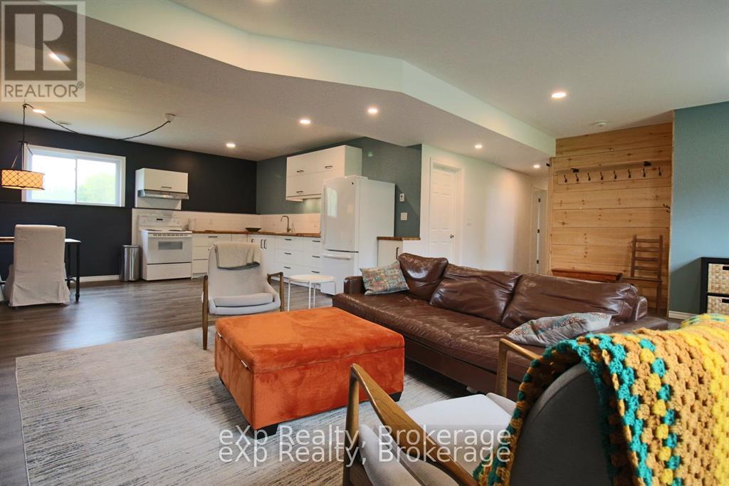 172 North Street N, Grey Highlands, Ontario  N0C 1E0 - Photo 21 - X12747448