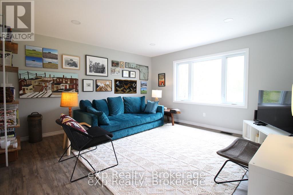 172 North Street N, Grey Highlands, Ontario  N0C 1E0 - Photo 9 - X12747448