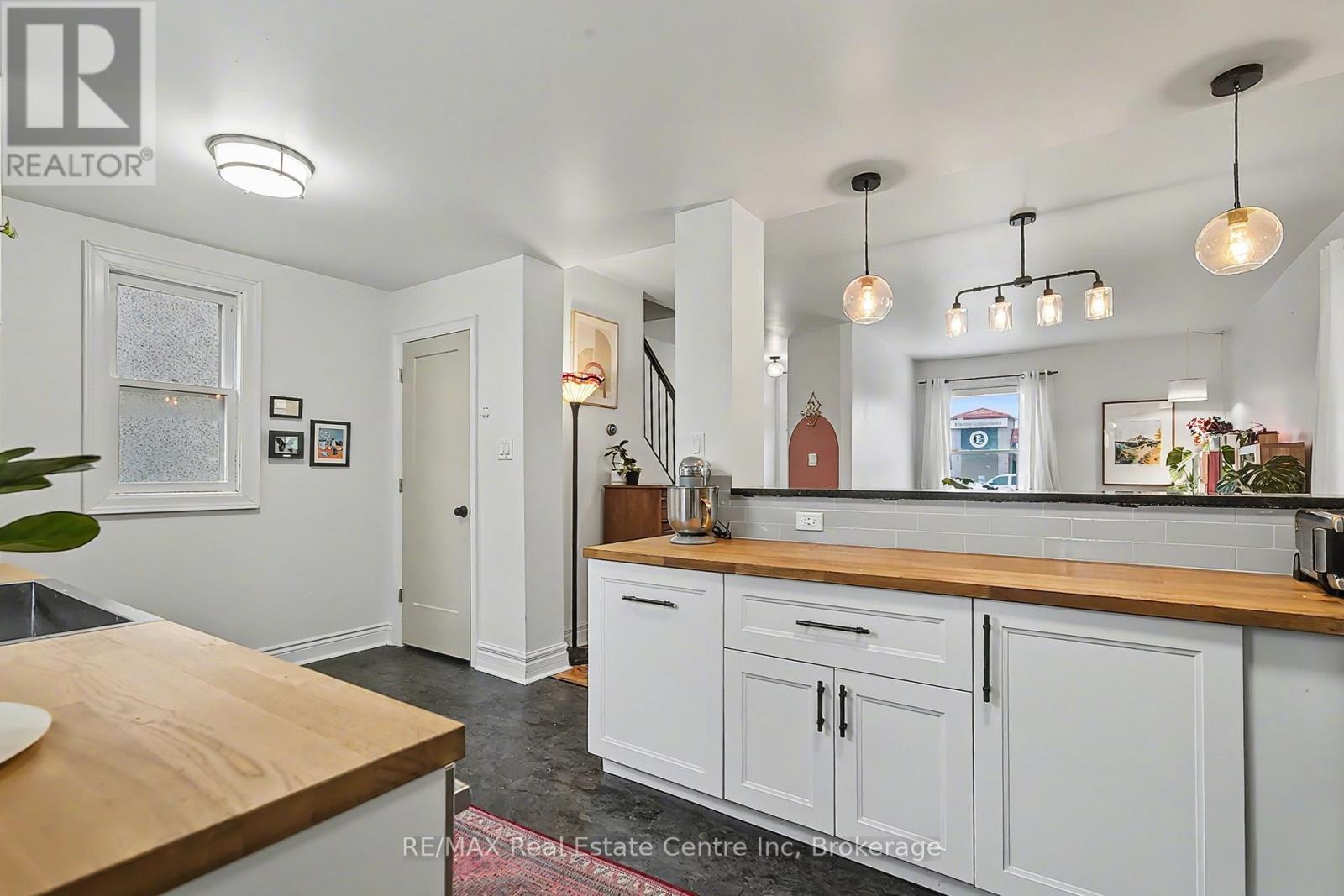 217 Victoria Road S, Guelph, Ontario  N1E 5P9 - Photo 4 - X12747562