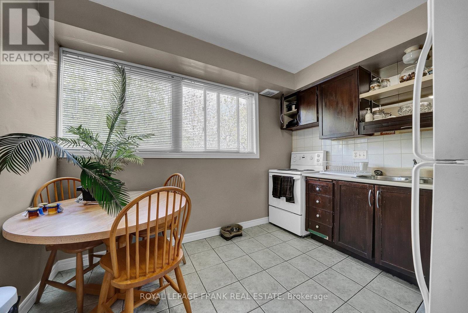 377 Linden Street, Oshawa (Donevan), Ontario  L1H 6R6 - Photo 13 - E12747568