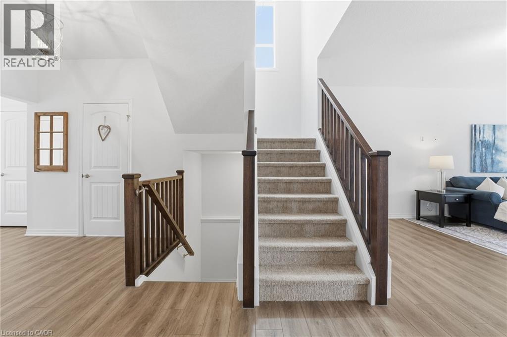 1 Bawcutt Crescent, Paris, Ontario  N3L 0G7 - Photo 15 - 40796424