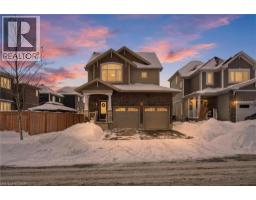 1 BAWCUTT Crescent, Paris, Ontario