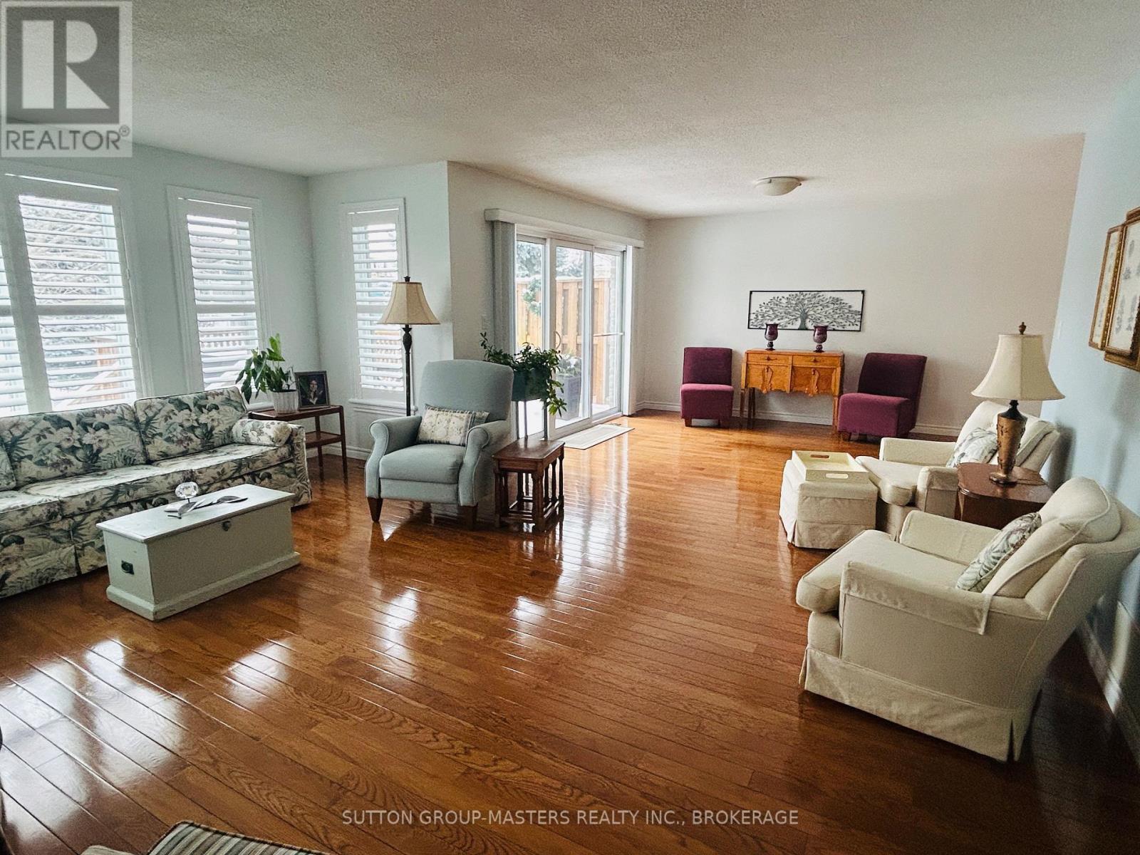 160 Ellesmeer Avenue, Kingston (City Northwest), Ontario  K7P 3H6 - Photo 5 - X12747432