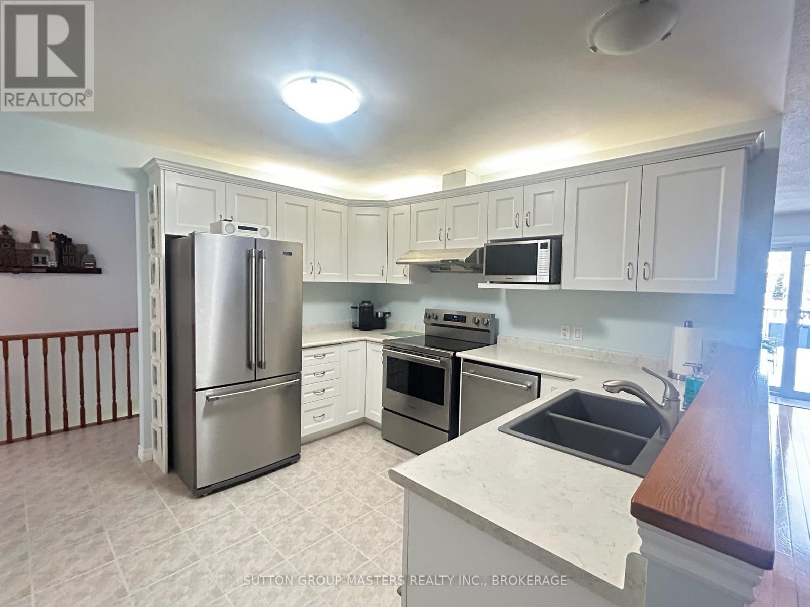 160 Ellesmeer Avenue, Kingston (City Northwest), Ontario  K7P 3H6 - Photo 8 - X12747432