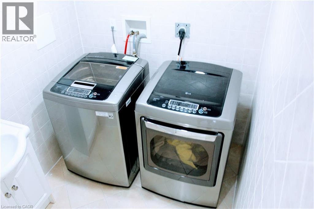 133 Chilton Drive, Stoney Creek, Ontario  L8J 1L8 - Photo 30 - 40795907