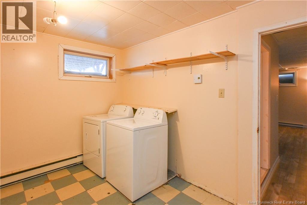 23 Saint-Simon Road, Caraquet, New Brunswick  E1W 1B3 - Photo 38 - NB132789