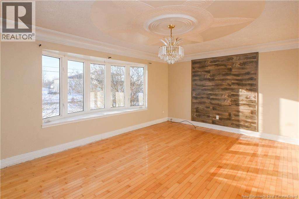 23 Saint-Simon Road, Caraquet, New Brunswick  E1W 1B3 - Photo 17 - NB132789