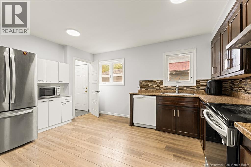 5 Wildwood, Moncton, New Brunswick  E1E 2M4 - Photo 5 - NB132965