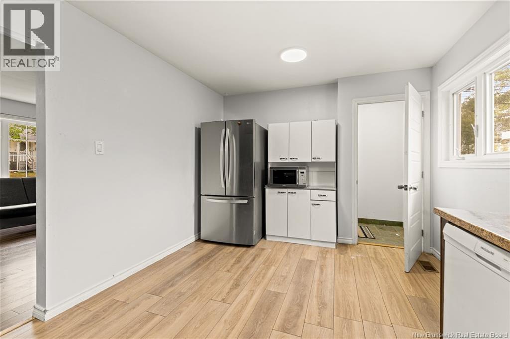 5 Wildwood, Moncton, New Brunswick  E1E 2M4 - Photo 6 - NB132965