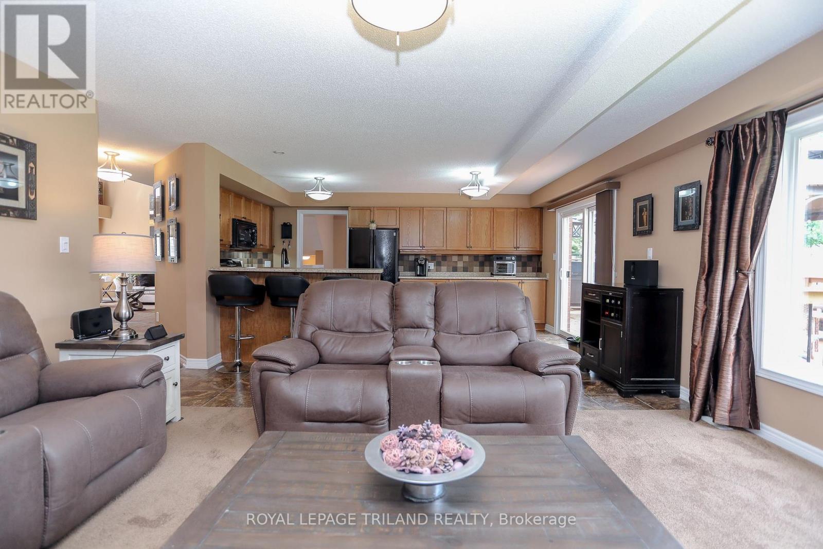 1356 Birchwood Drive, London South, Ontario  N6K 4Y5 - Photo 17 - X12747544