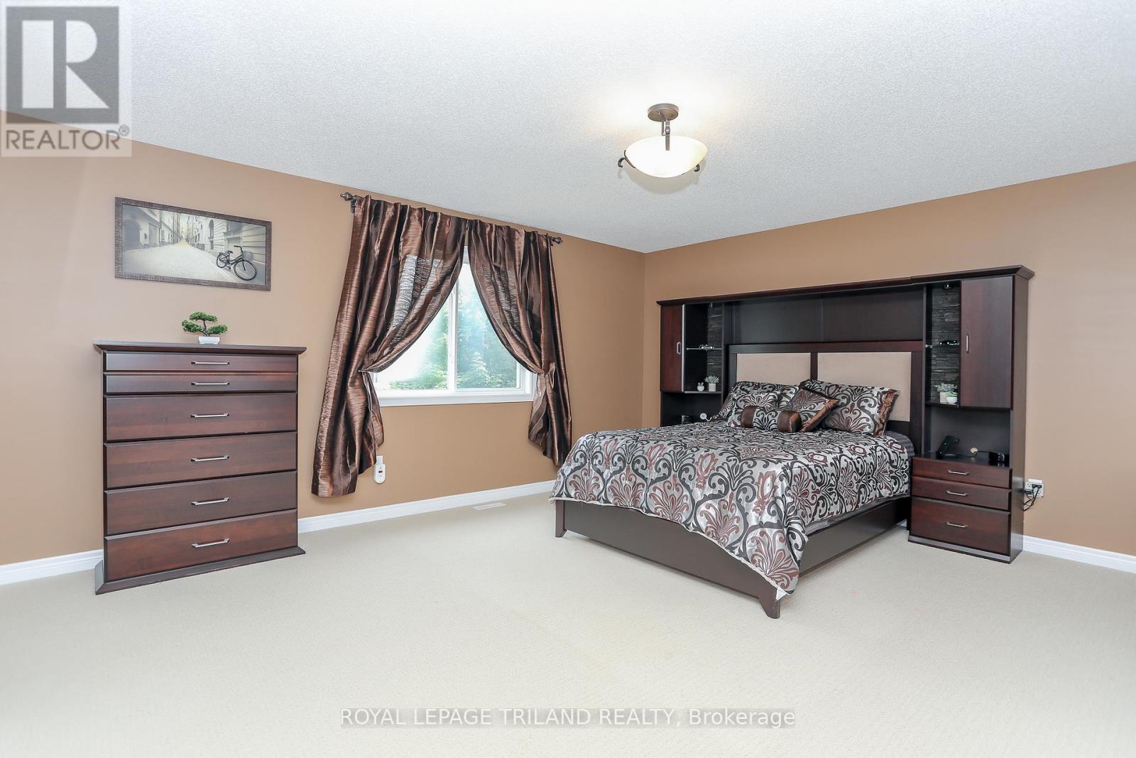 1356 Birchwood Drive, London South, Ontario  N6K 4Y5 - Photo 22 - X12747544