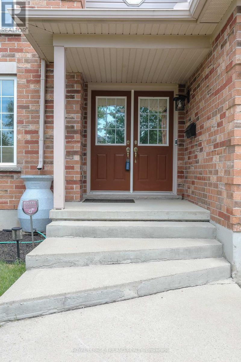 1356 Birchwood Drive, London South, Ontario  N6K 4Y5 - Photo 3 - X12747544