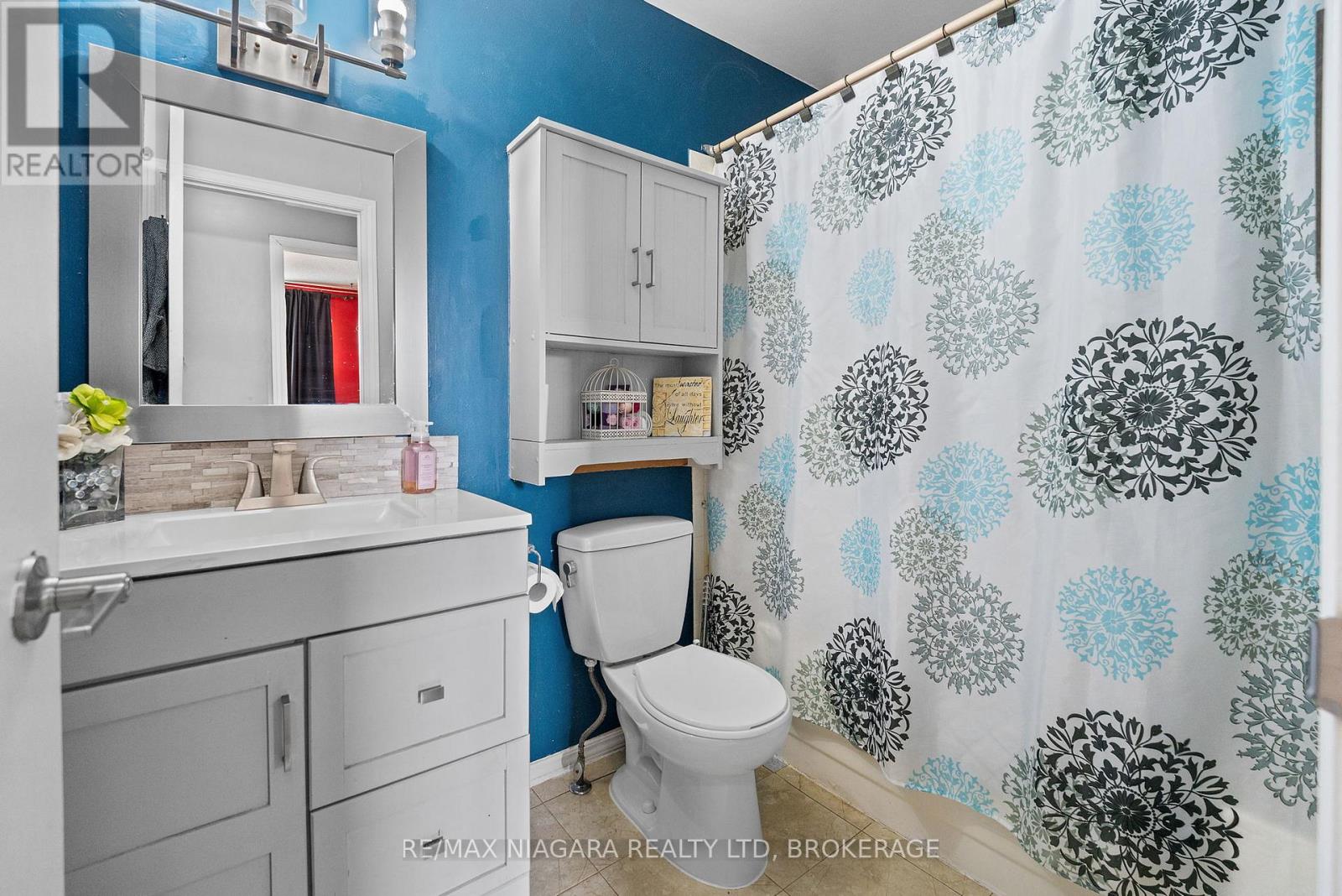 6885 Waters Avenue, Niagara Falls, Ontario  L2G 5X4 - Photo 13 - X12743432