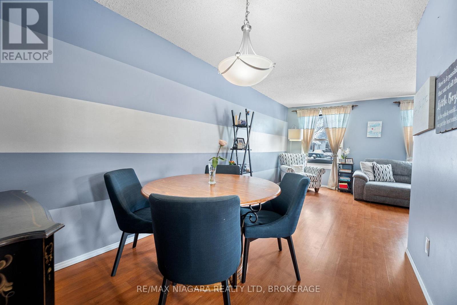 6885 Waters Avenue, Niagara Falls, Ontario  L2G 5X4 - Photo 11 - X12743432