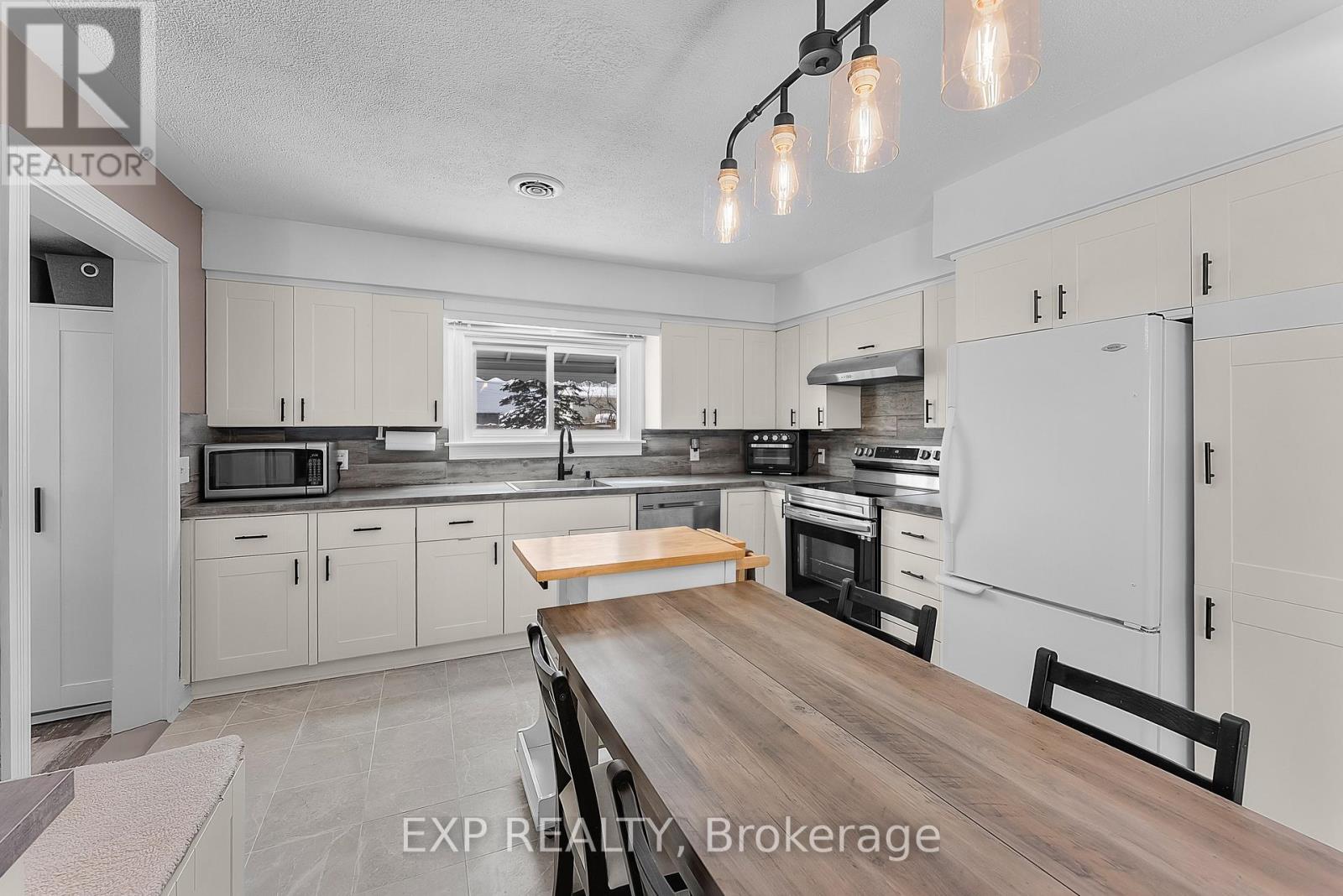 287 South Mill Street, Fort Erie (Ridgeway), Ontario  L0S 1N0 - Photo 21 - X12747572