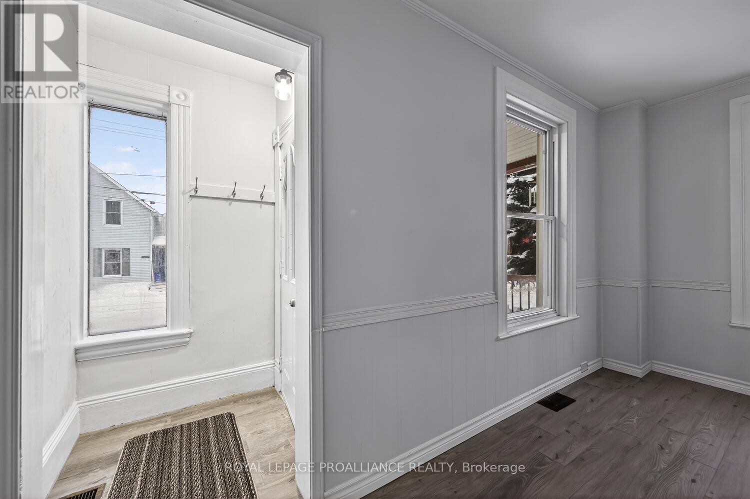 542-544 Middle Street W, Edwardsburgh/cardinal, Ontario  K0E 1E0 - Photo 22 - X12747454