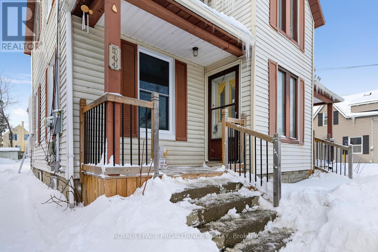 542-544 Middle Street W, Edwardsburgh/cardinal, Ontario  K0E 1E0 - Photo 7 - X12747454