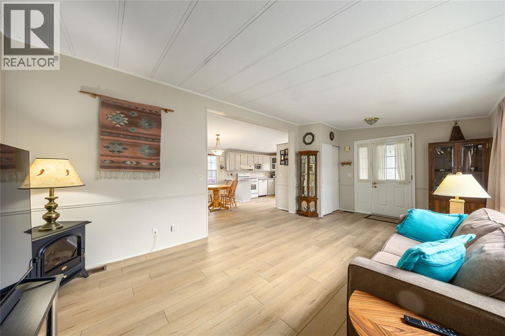 5700 Blackwell Sideroad Unit# 29, Sarnia, Ontario  N7W 1B7 - Photo 4 - 26002292