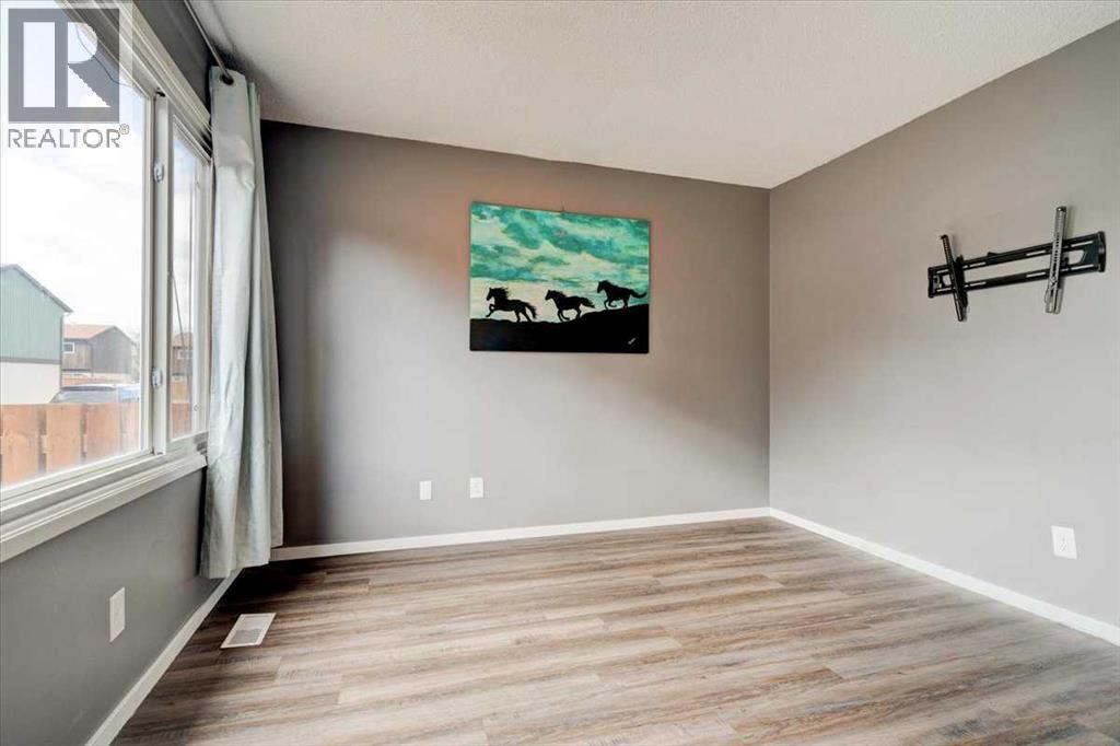 7812 Cedarwood Park, Grande Prairie, Alberta  T8V 4R8 - Photo 12 - A2276054