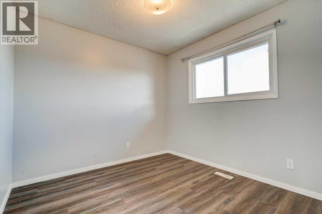 7812 Cedarwood Park, Grande Prairie, Alberta  T8V 4R8 - Photo 21 - A2276054