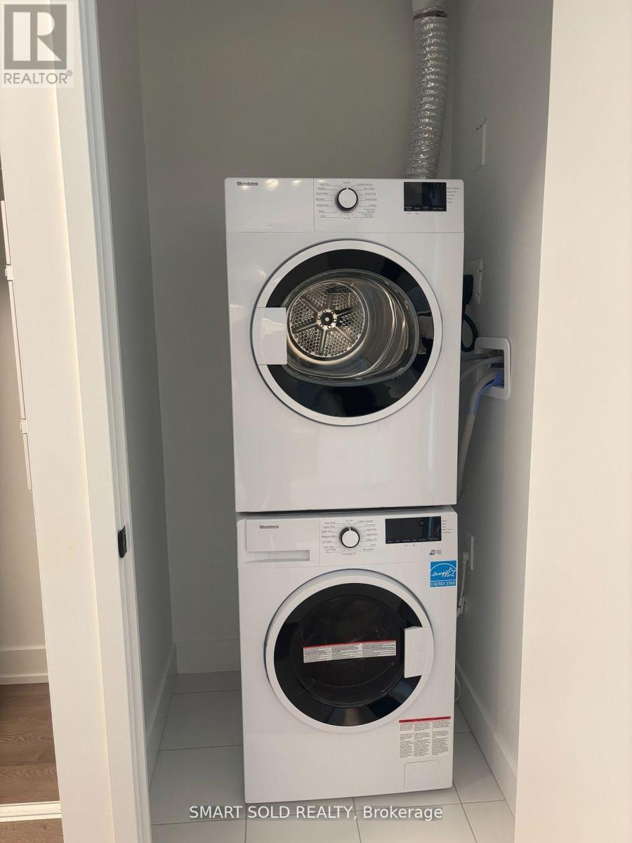 1707 - 308 Jarvis Street, Toronto (Church-Yonge Corridor), Ontario  M5A 2P2 - Photo 11 - C12747428