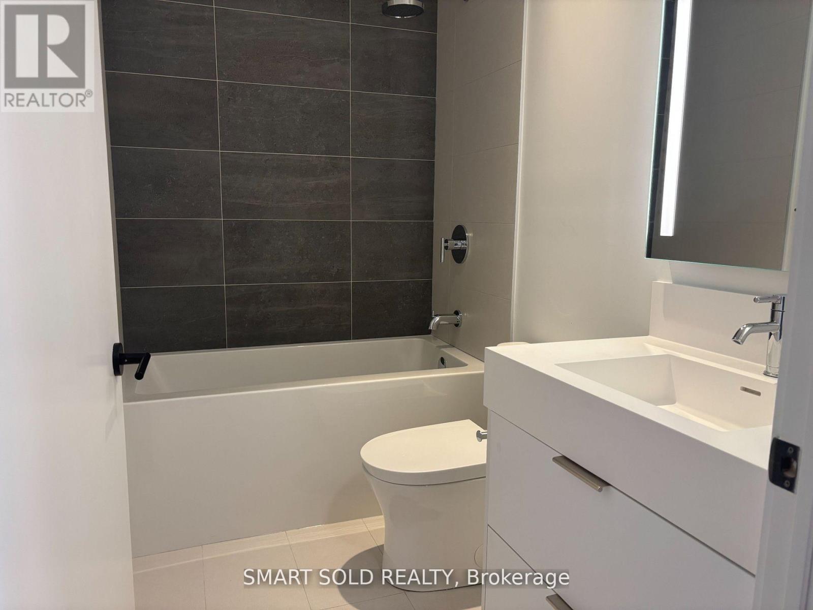 1707 - 308 Jarvis Street, Toronto (Church-Yonge Corridor), Ontario  M5A 2P2 - Photo 9 - C12747428