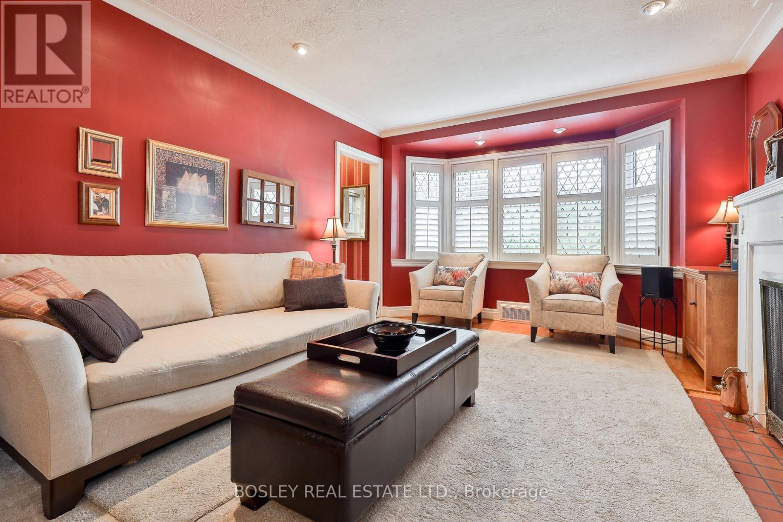 333 Sutherland Drive, Toronto (Leaside), Ontario  M4G 1J7 - Photo 4 - C12747430