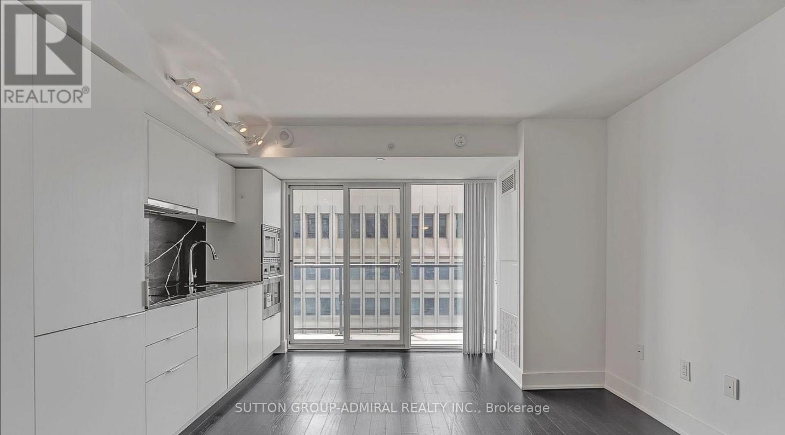 2012 - 955 Bay Street, Toronto, Ontario  M5S 0C6 - Photo 6 - C12747494