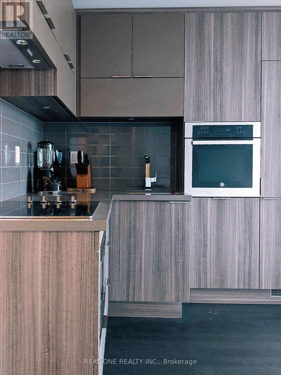 4008 - 39 Roehampton Avenue, Toronto, Ontario  M4P 0G1 - Photo 6 - C12747522