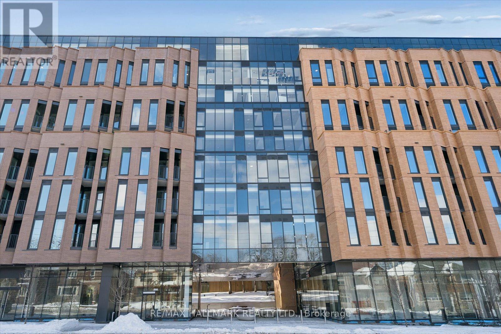 229 - 1720 Bayview Avenue, Toronto, Ontario  M4G 3C4 - Photo 2 - C12747548