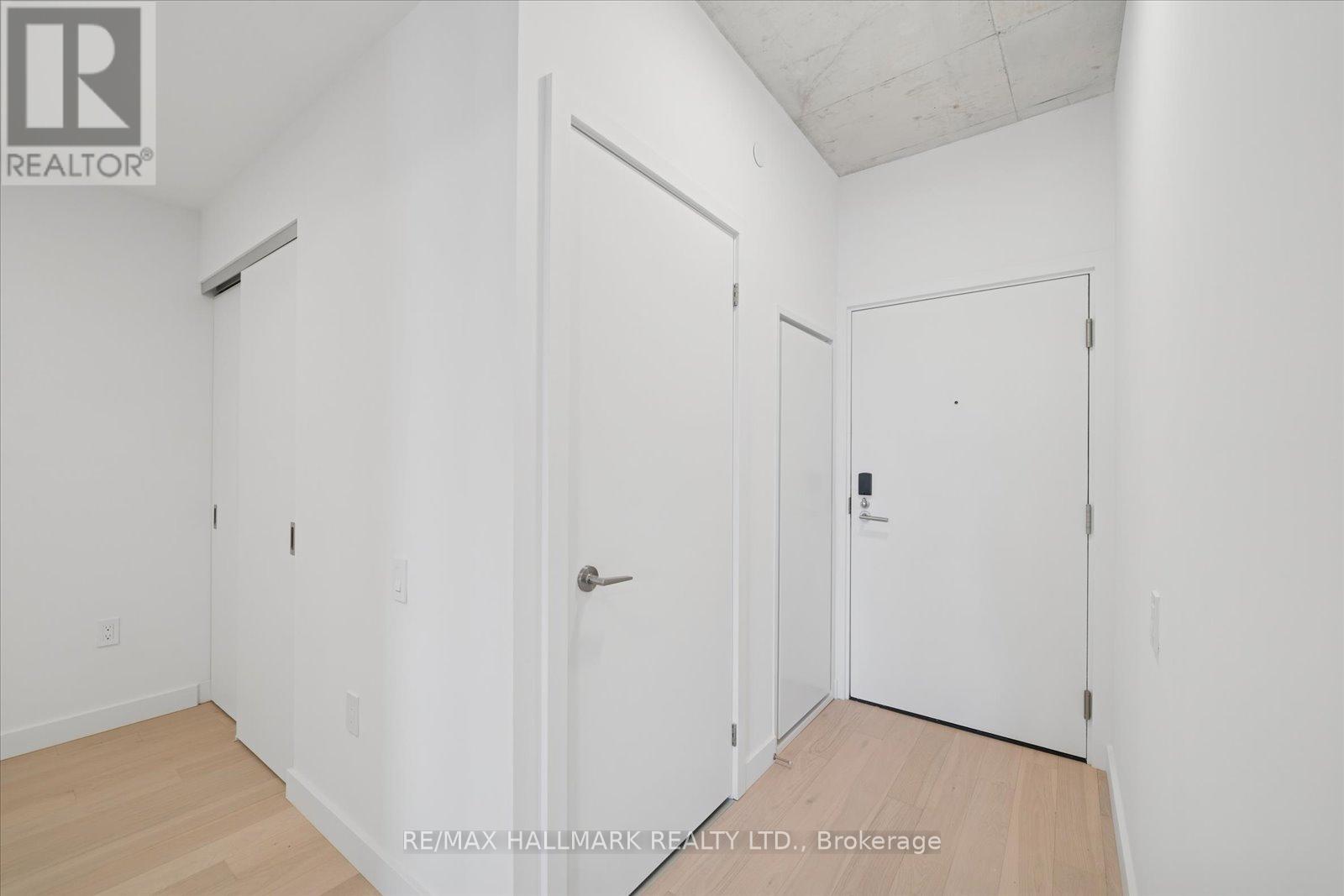 229 - 1720 Bayview Avenue, Toronto, Ontario  M4G 3C4 - Photo 5 - C12747548
