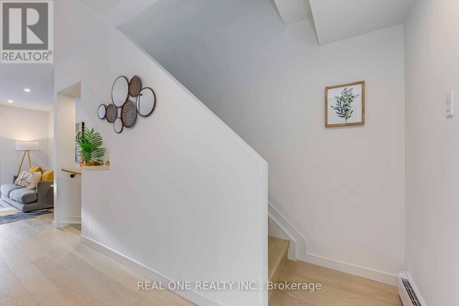 40 Irwin Avenue, Toronto (Bay Street Corridor), Ontario  M4Y 1L2 - Photo 25 - C12747554