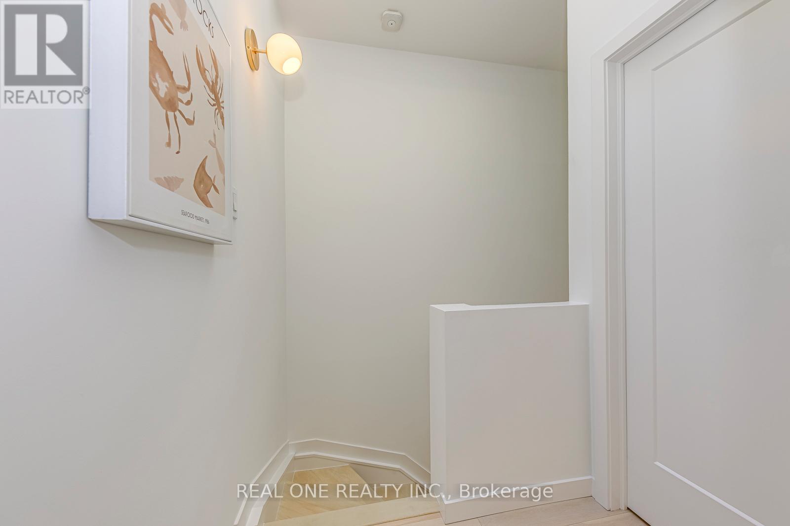 40 Irwin Avenue, Toronto (Bay Street Corridor), Ontario  M4Y 1L2 - Photo 26 - C12747554