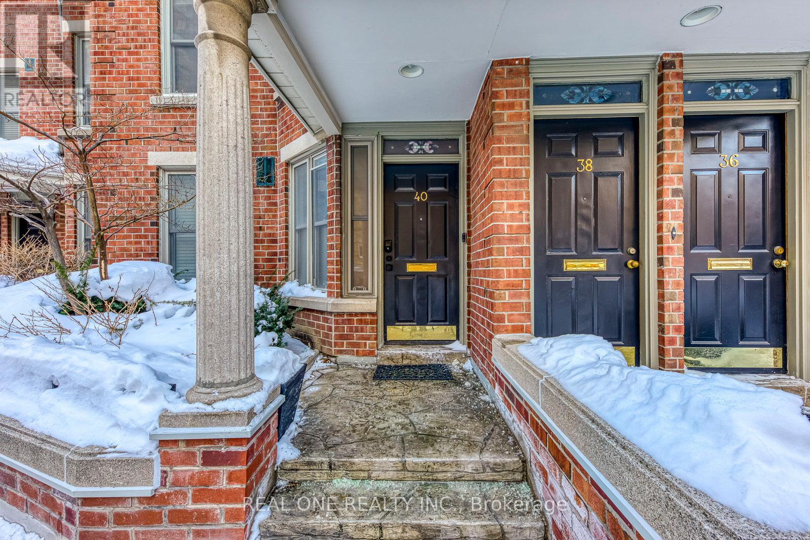40 Irwin Avenue, Toronto (Bay Street Corridor), Ontario  M4Y 1L2 - Photo 3 - C12747554