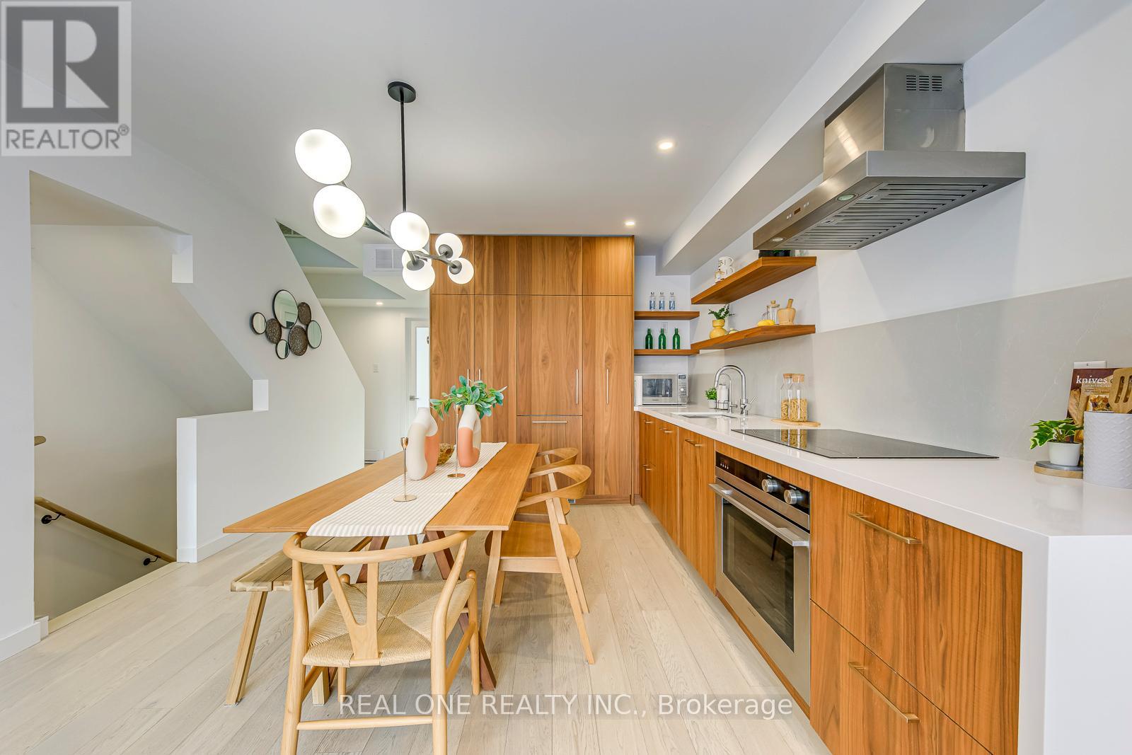 40 Irwin Avenue, Toronto (Bay Street Corridor), Ontario  M4Y 1L2 - Photo 9 - C12747554