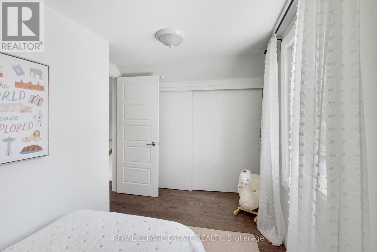 25 Coleridge Avenue, Toronto, Ontario  M4C 4H4 - Photo 16 - E12747532